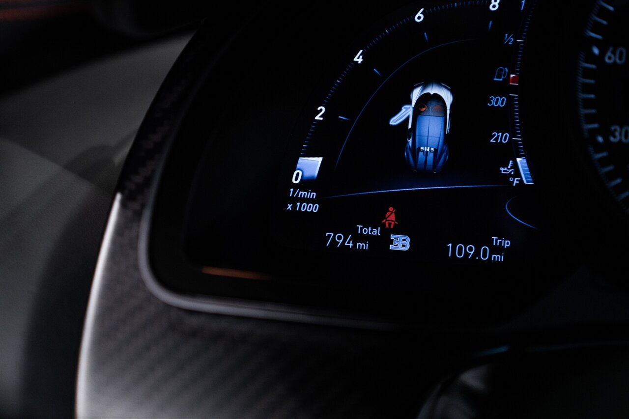2022 Bugatti Chiron Super Sport 300+ - Photo 68 - Beverly Hills, CA 90212