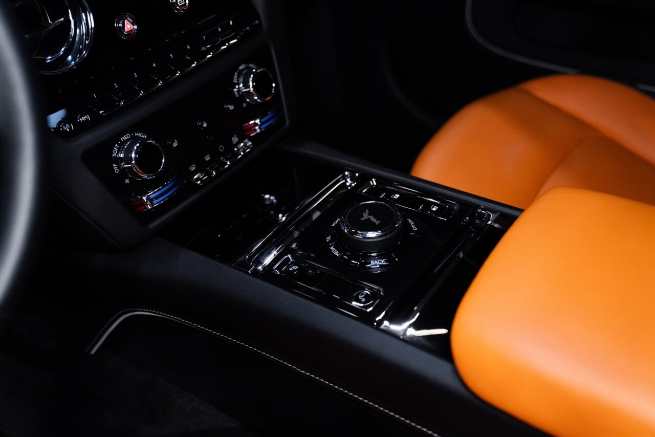 2024 Rolls-Royce Spectre   - Photo 26 - Beverly Hills, CA 90212