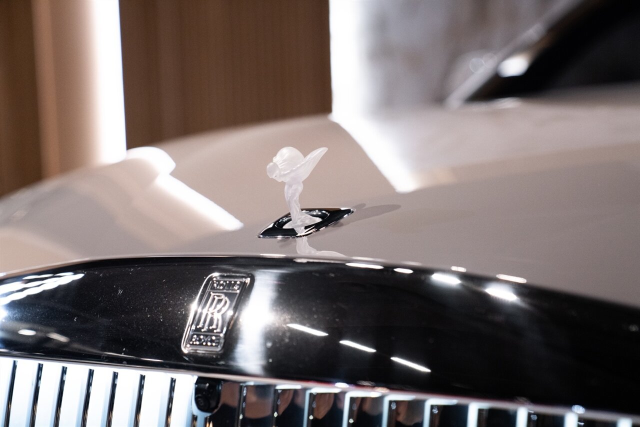 2024 Rolls-Royce Spectre   - Photo 35 - Beverly Hills, CA 90212