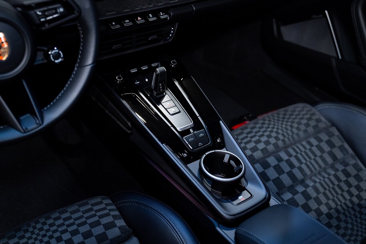 2026 Porsche 911 Carrera GTS Spirit 70   - Photo 23 - Beverly Hills, CA 90212