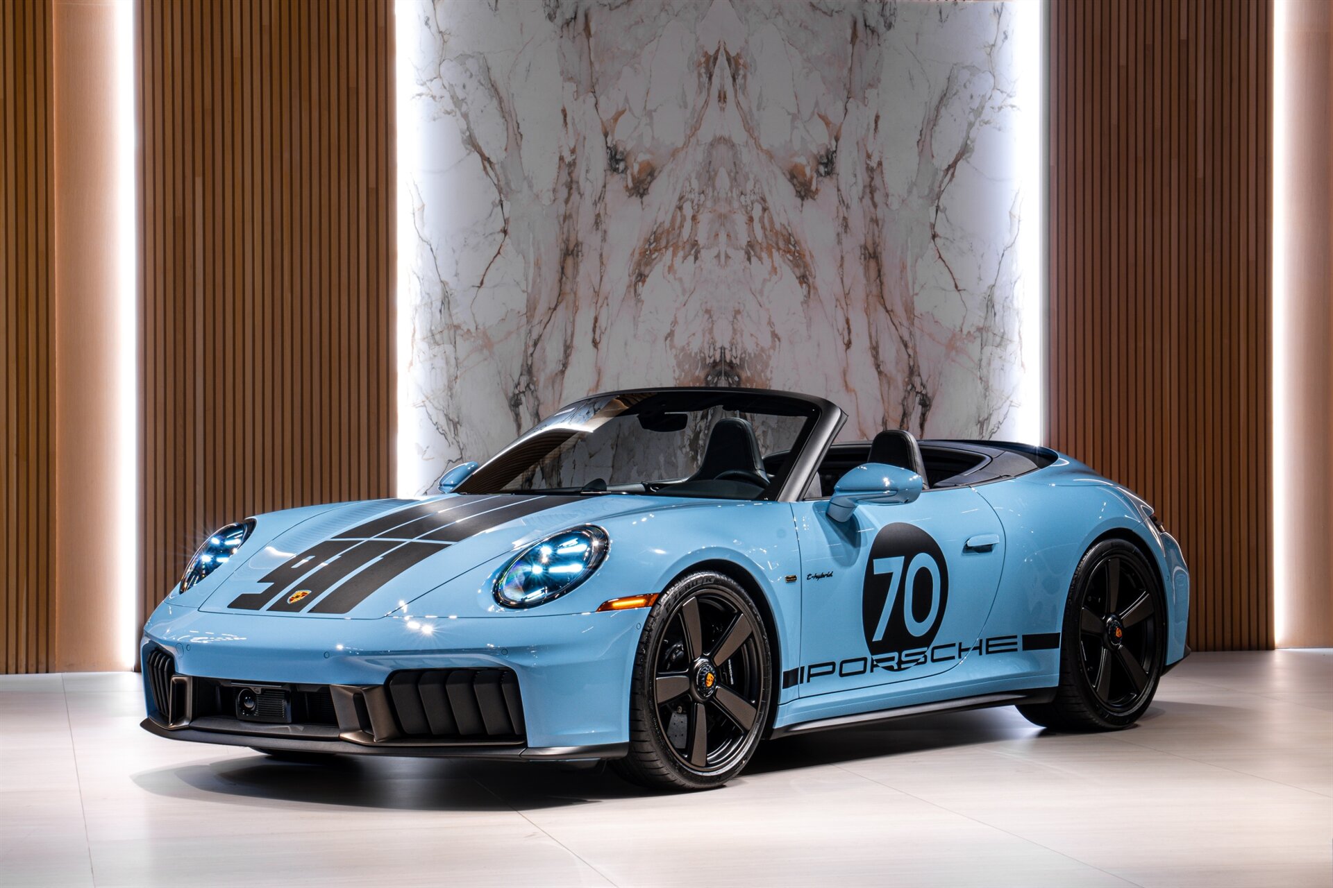 2026 Porsche 911 Carrera GTS Spirit 70