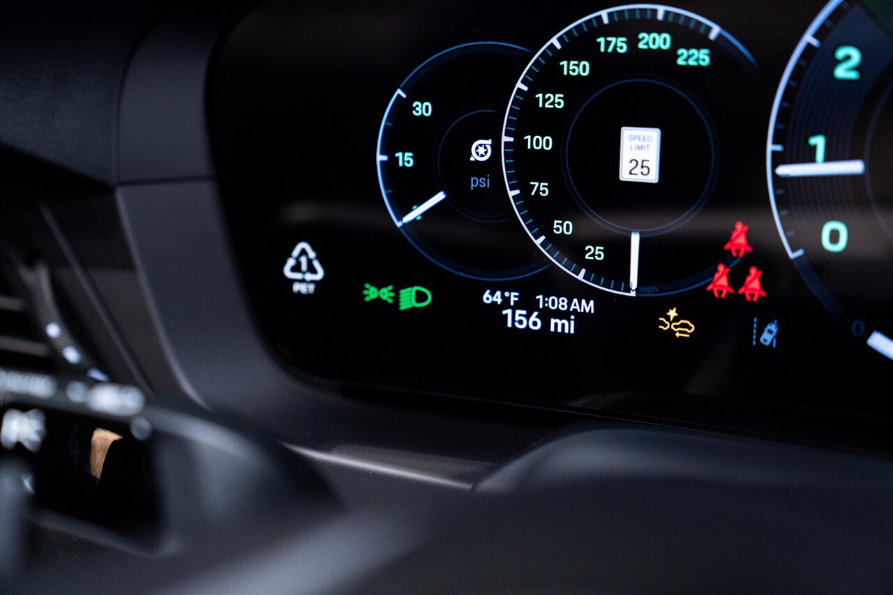 2026 Porsche 911 Carrera GTS Spirit 70   - Photo 36 - Beverly Hills, CA 90212