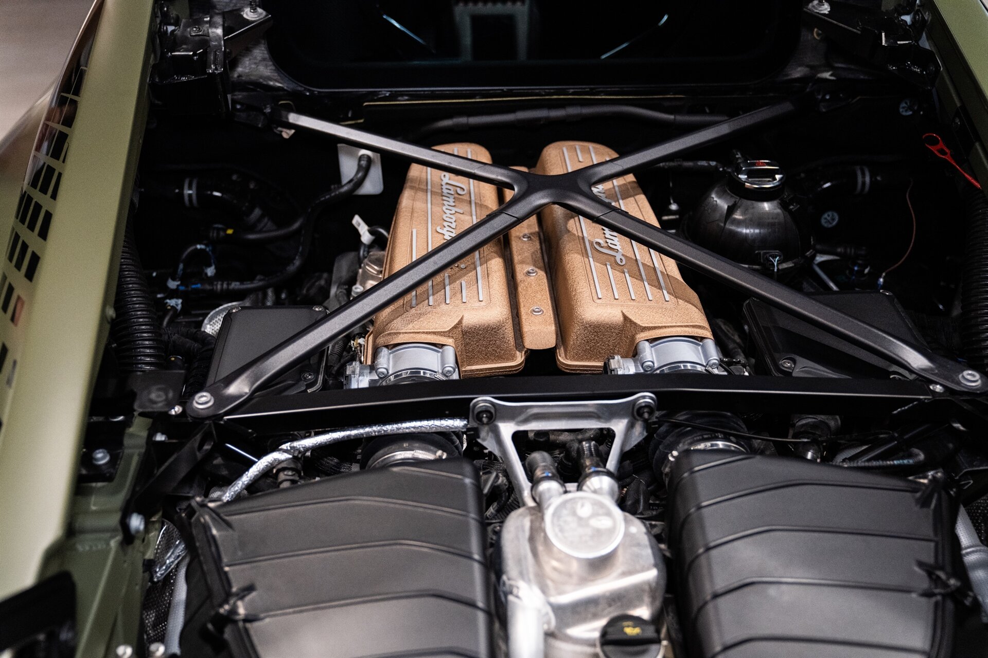 2022 Lamborghini Huracan STO - Photo 38