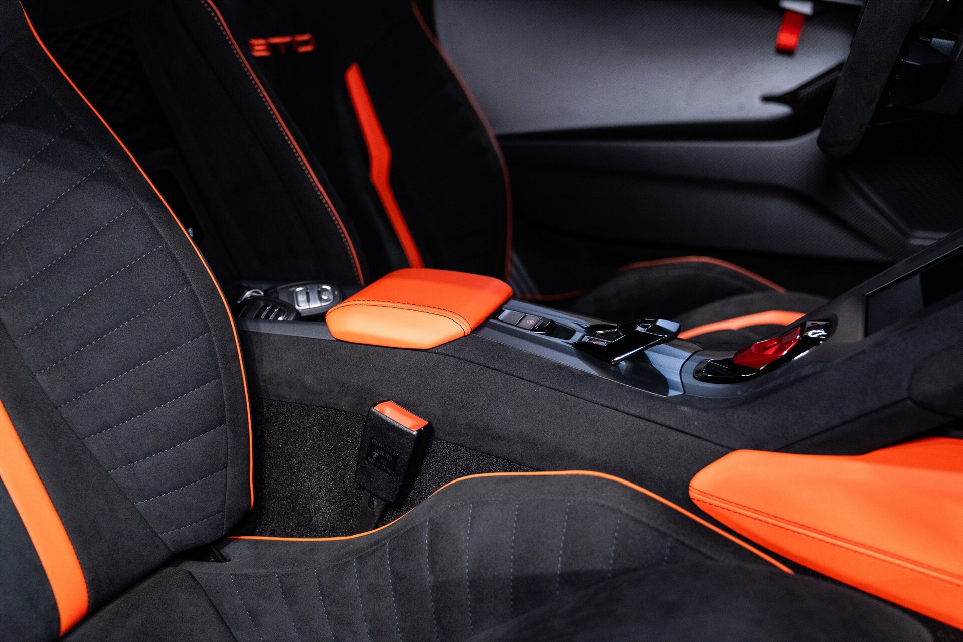 2022 Lamborghini Huracan STO - Photo 35