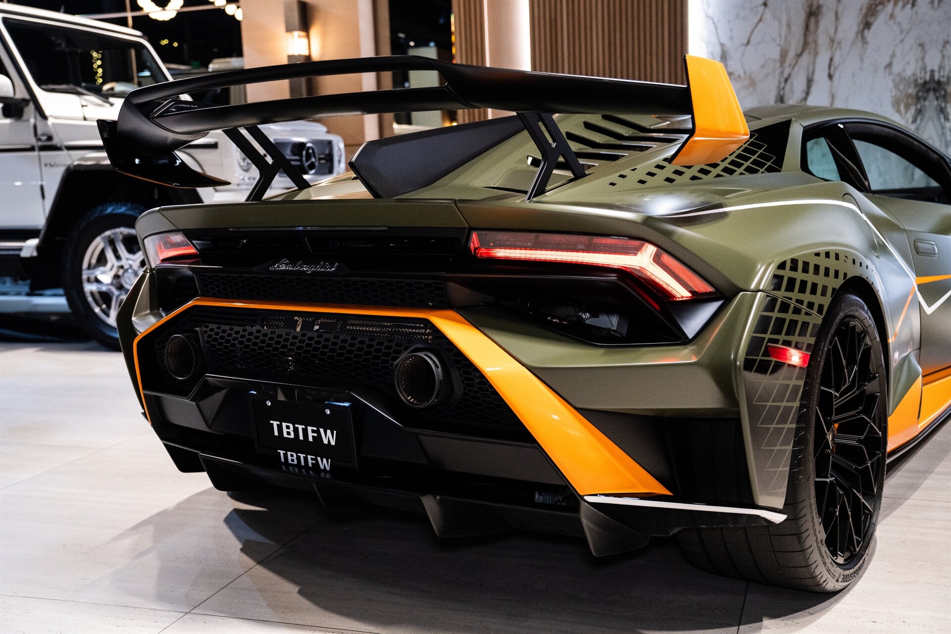 2022 Lamborghini Huracan STO - Photo 24