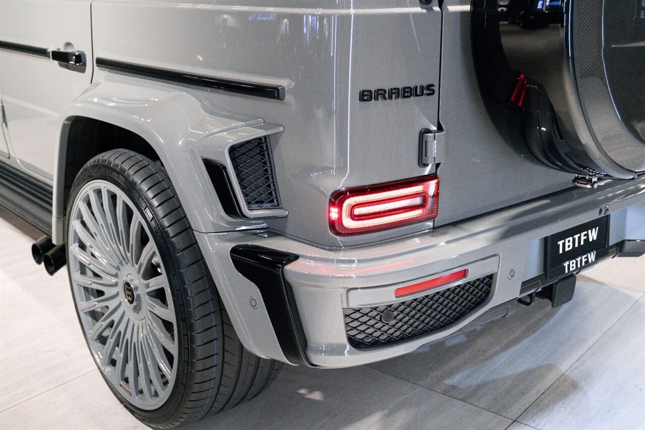 2025 Mercedes-Benz AMG G 700 Brabus   - Photo 11 - Beverly Hills, CA 90212