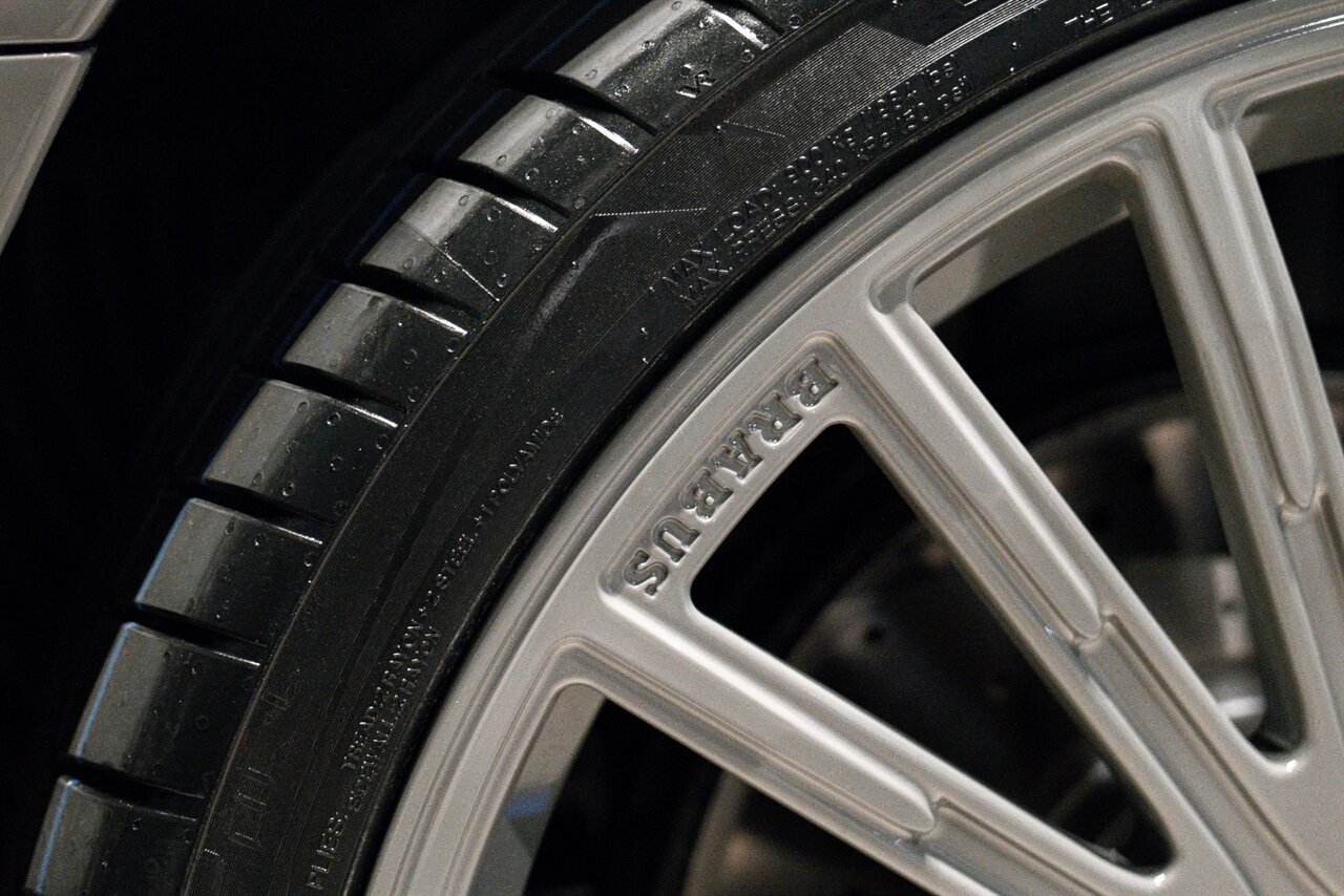 2025 Mercedes-Benz AMG G 700 Brabus   - Photo 7 - Beverly Hills, CA 90212