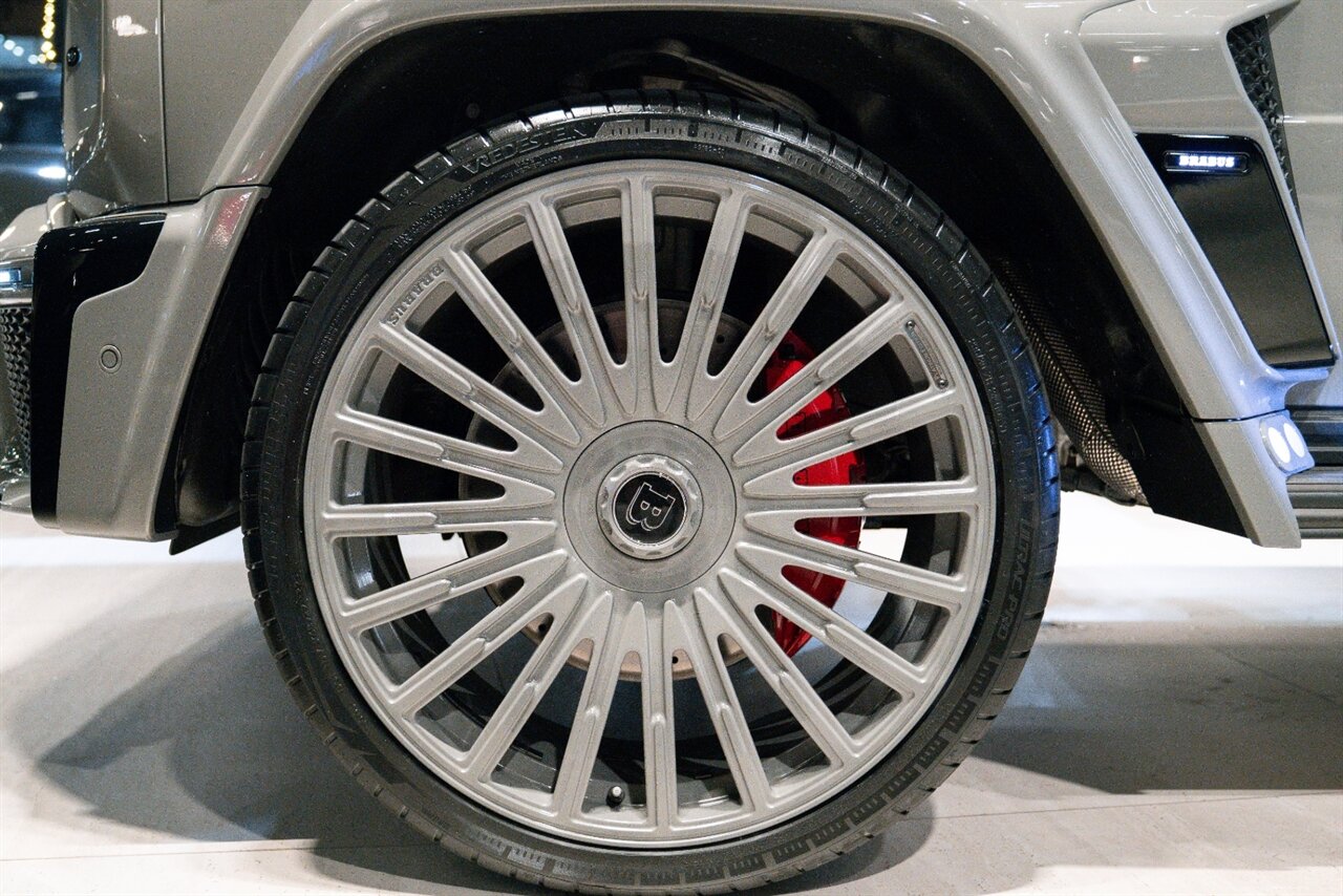 2025 Mercedes-Benz AMG G 700 Brabus   - Photo 6 - Beverly Hills, CA 90212