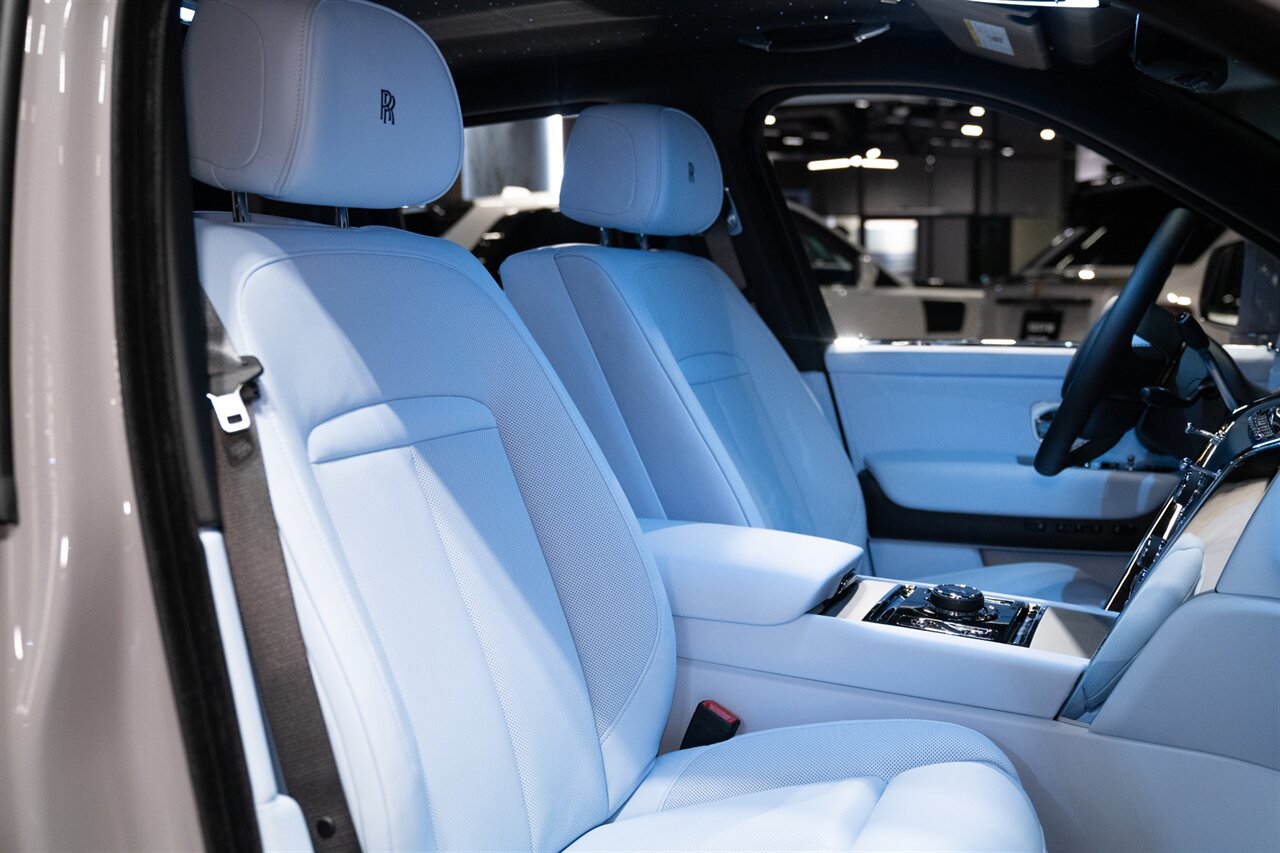 2026 Rolls-Royce Cullinan 1016 Industries   - Photo 15 - Beverly Hills, CA 90212