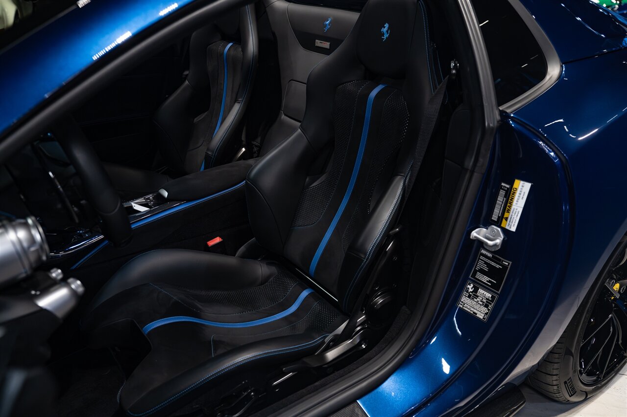 2022 Ferrari 812 GTS - Photo 10 - Beverly Hills, CA 90212
