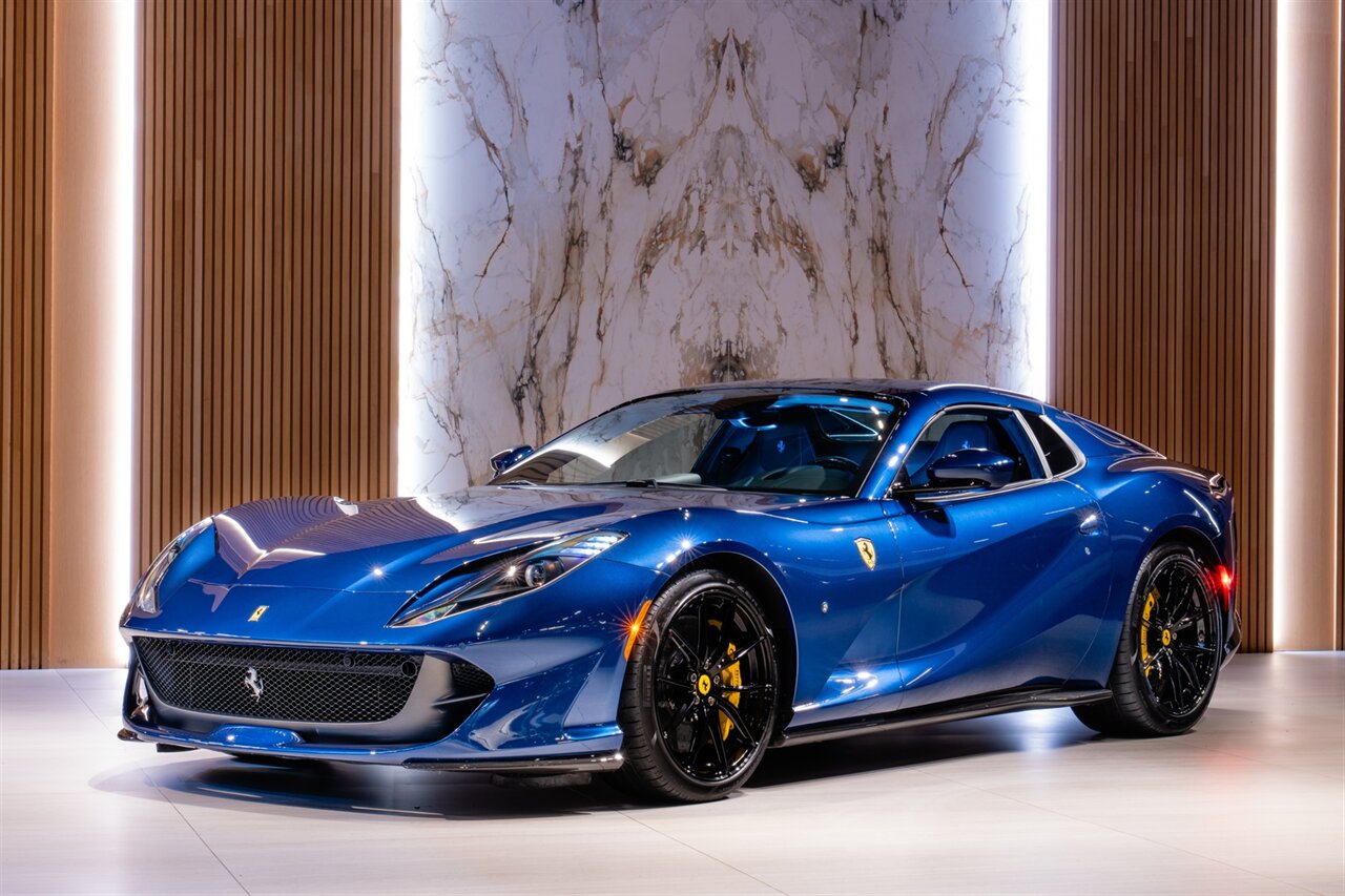 2022 Ferrari 812 GTS - Photo 2 - Beverly Hills, CA 90212