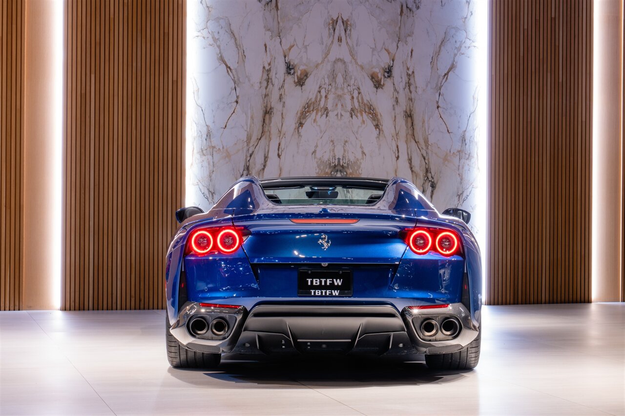 2022 Ferrari 812 GTS - Photo 5 - Beverly Hills, CA 90212