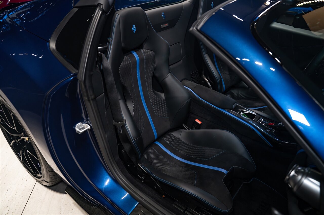 2022 Ferrari 812 GTS - Photo 18 - Beverly Hills, CA 90212