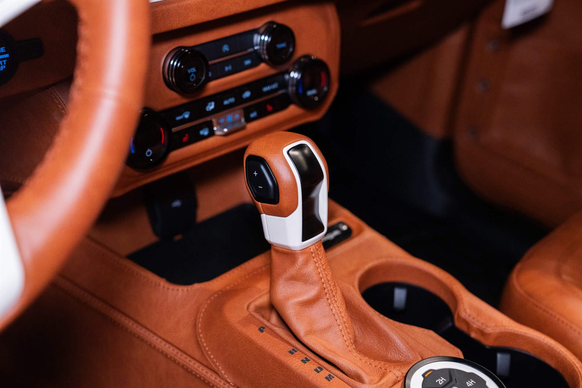 2025 Ford Bronco Vintage Modern - Photo 12