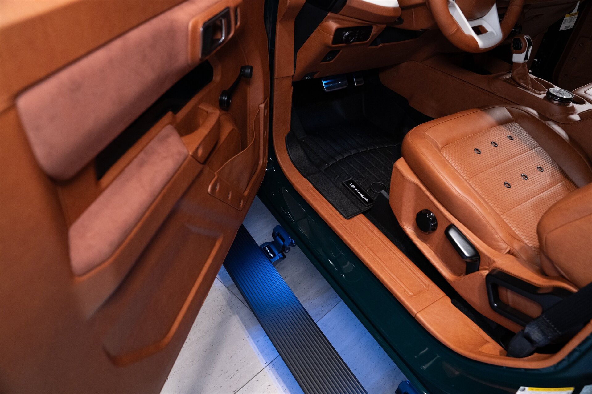 2025 Ford Bronco Vintage Modern - Photo 10