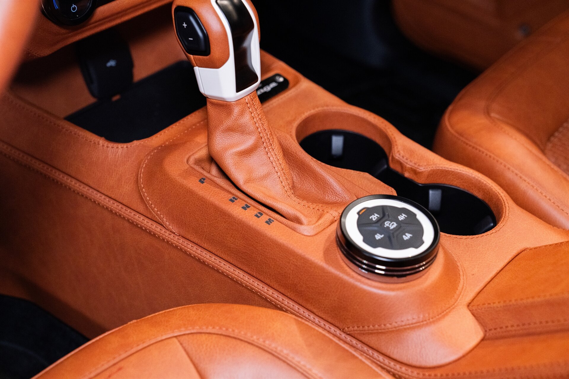 2025 Ford Bronco Vintage Modern - Photo 13