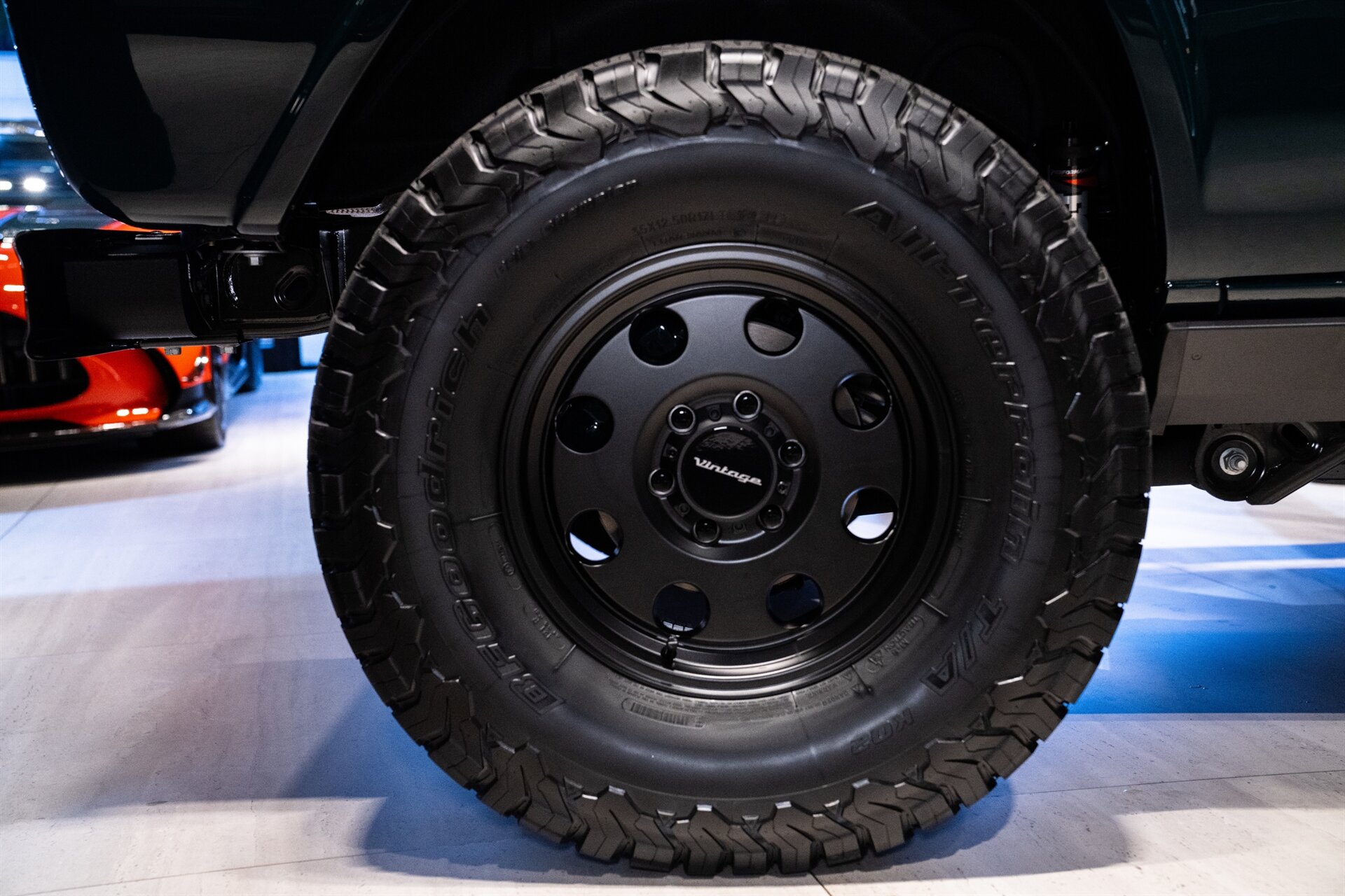 2025 Ford Bronco Vintage Modern - Photo 19