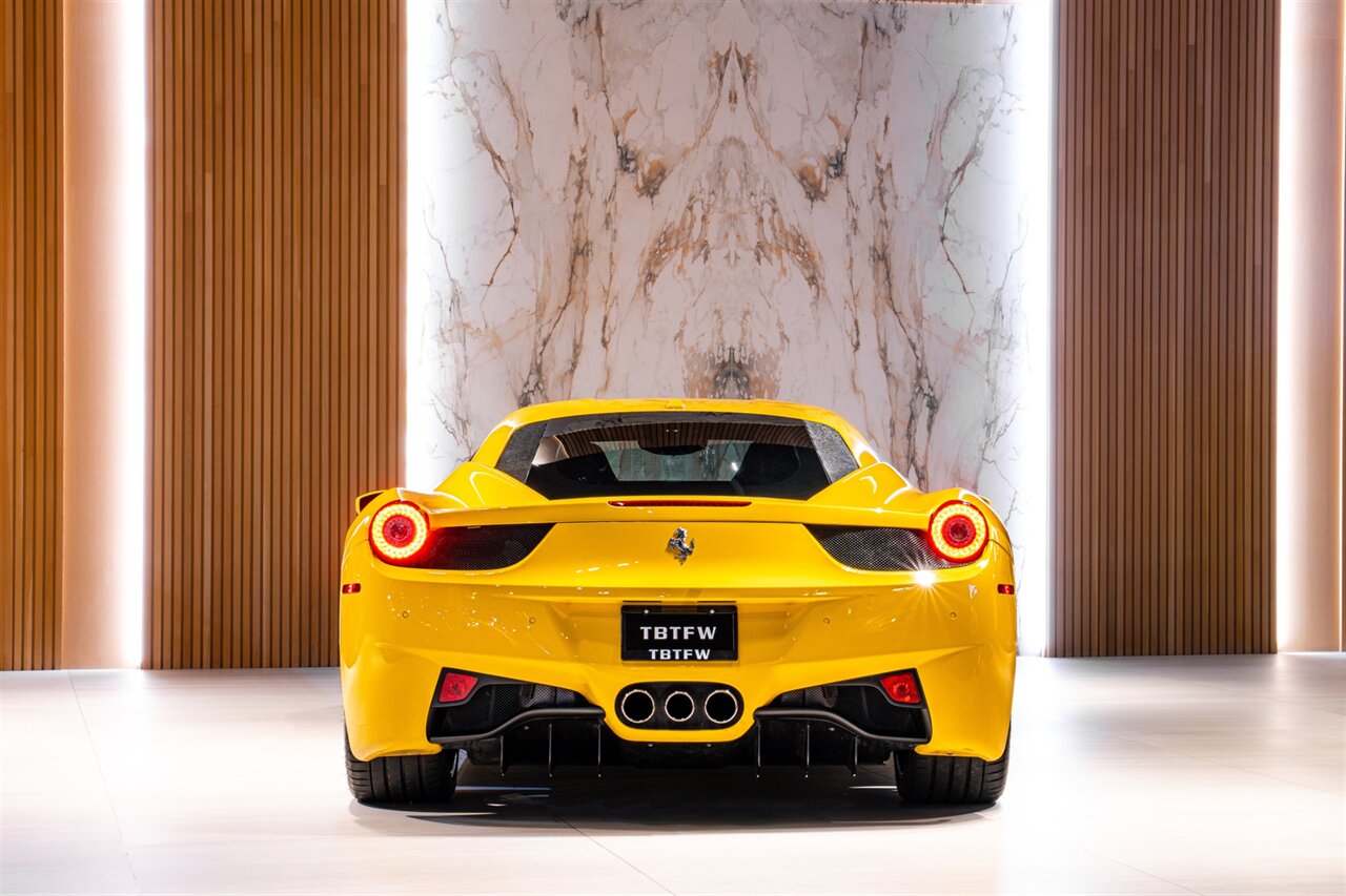 2010 Ferrari 458 Italia   - Photo 4 - Beverly Hills, CA 90212