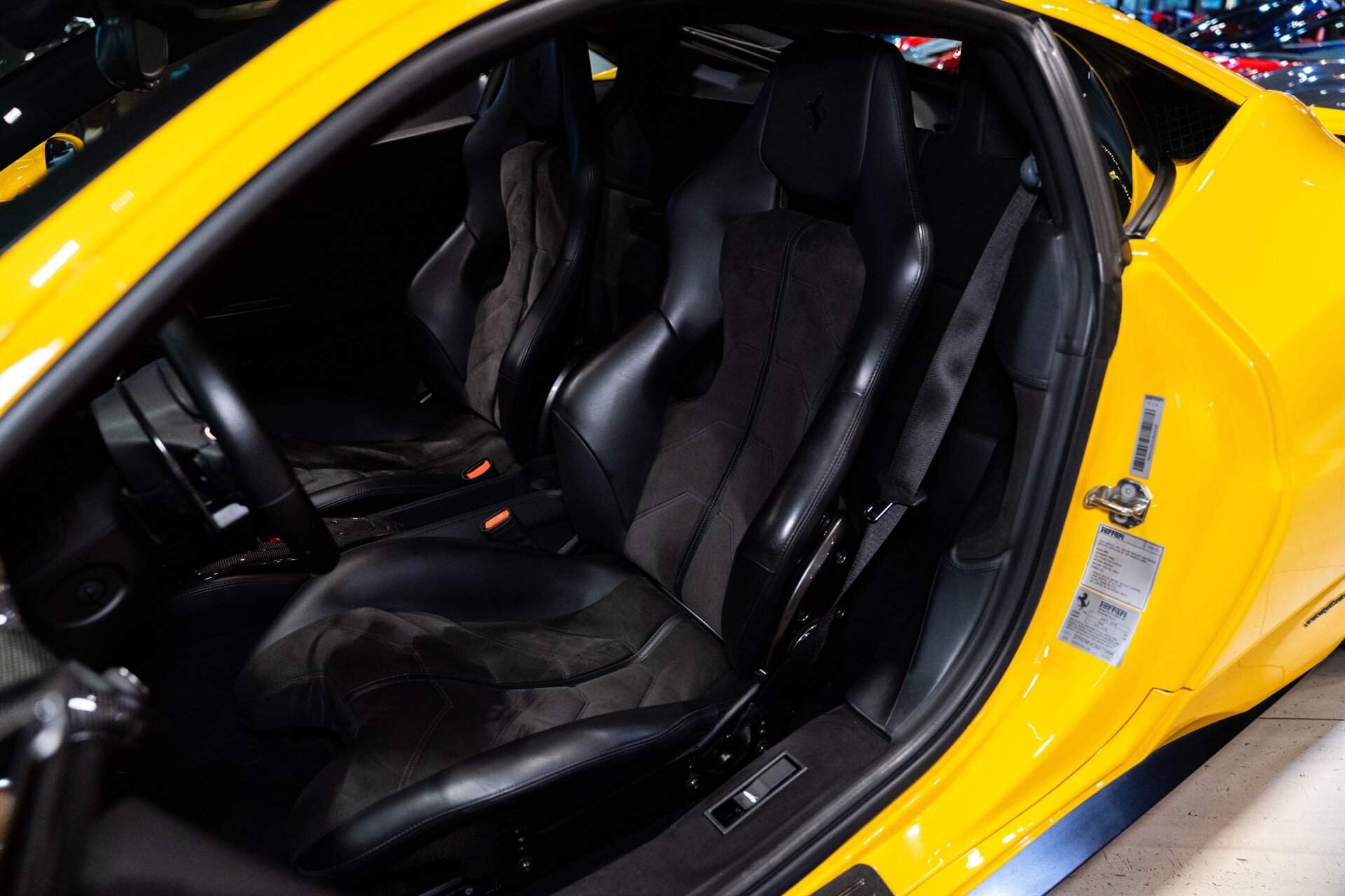 2010 Ferrari 458 Italia Base - Photo 19
