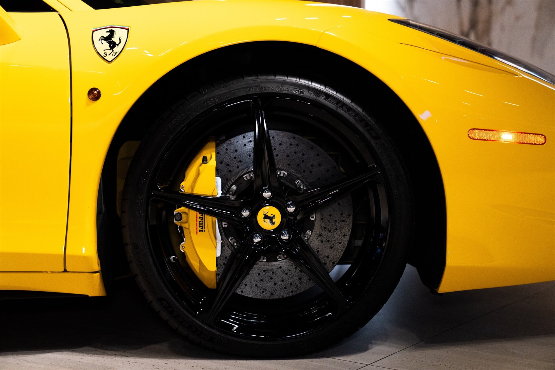 2010 Ferrari 458 Italia Base - Photo 7