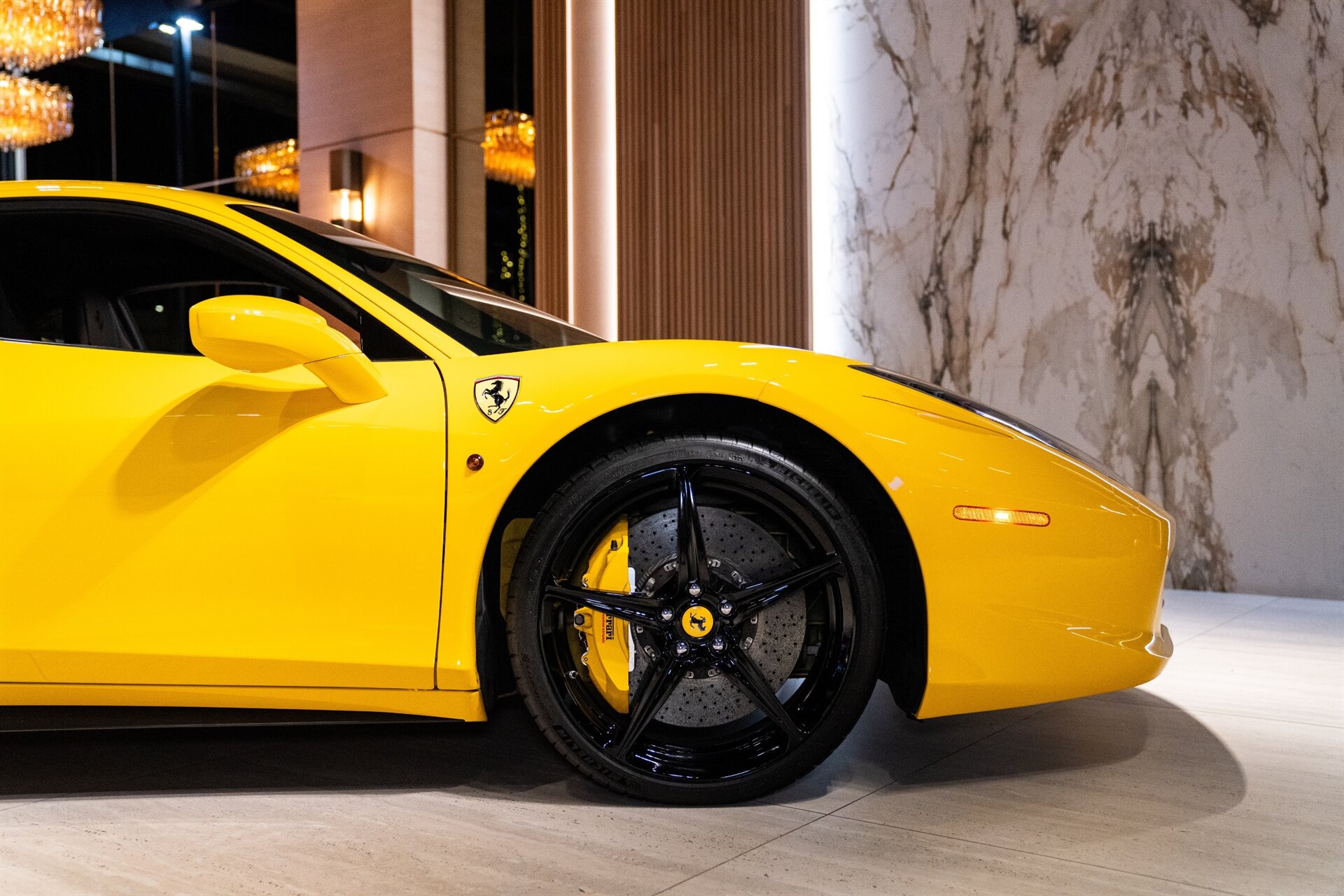 2010 Ferrari 458 Italia Base - Photo 8