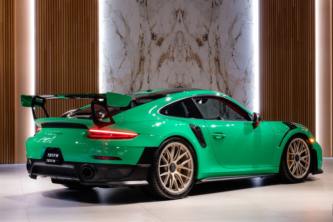 2018 Porsche 911 GT2 RS   - Photo 3 - Beverly Hills, CA 90212
