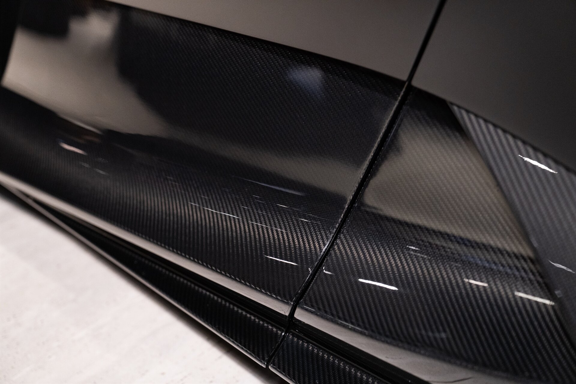 2026 Aston Martin Valhalla - Photo 17