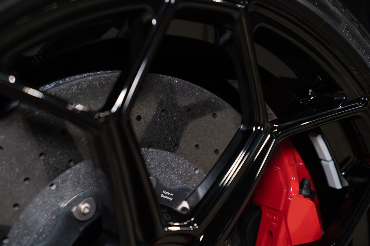 2020 Lamborghini Aventador LP 770-4 SVJ   - Photo 25 - Beverly Hills, CA 90212