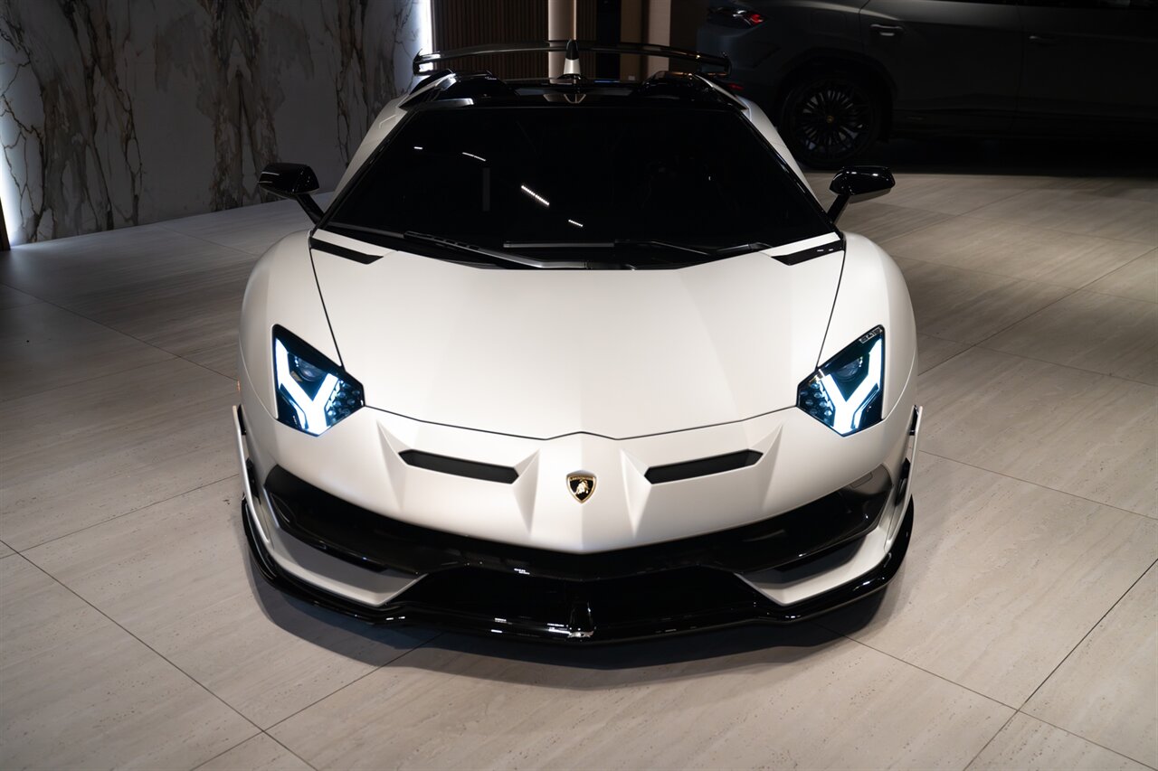 2020 Lamborghini Aventador LP 770-4 SVJ   - Photo 9 - Beverly Hills, CA 90212