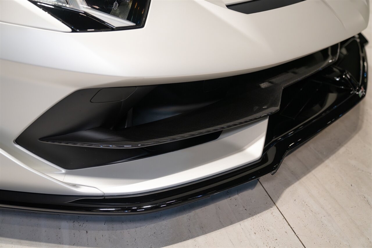 2020 Lamborghini Aventador LP 770-4 SVJ   - Photo 46 - Beverly Hills, CA 90212