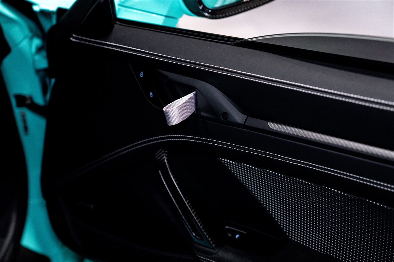 2024 Porsche 911 GT3 RS   - Photo 26 - Beverly Hills, CA 90212