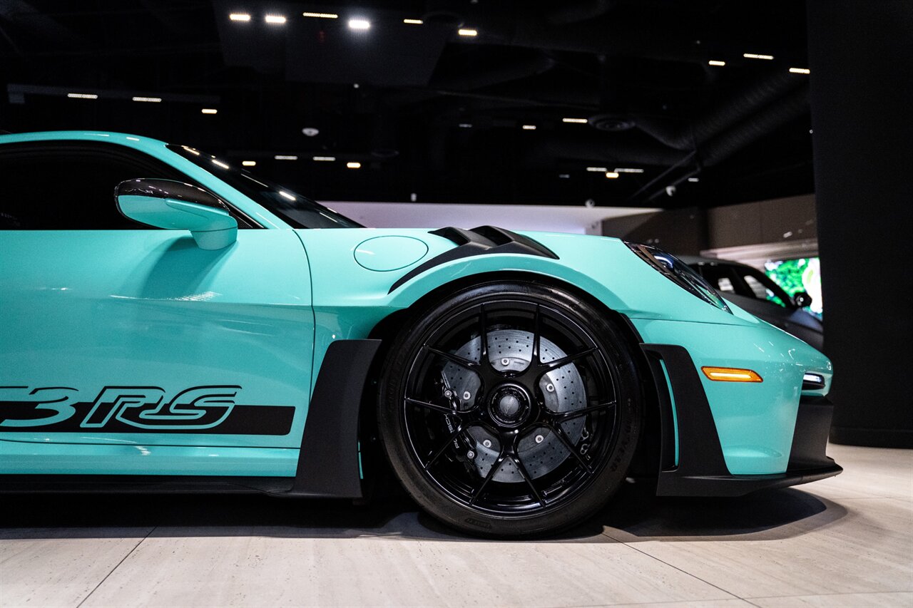 2024 Porsche 911 GT3 RS   - Photo 9 - Beverly Hills, CA 90212