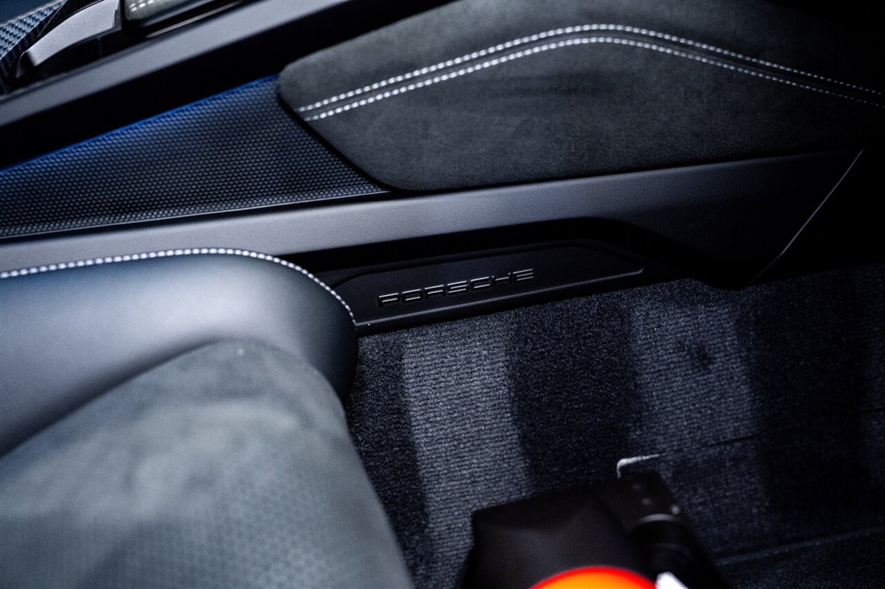 2024 Porsche 911 GT3 RS   - Photo 40 - Beverly Hills, CA 90212
