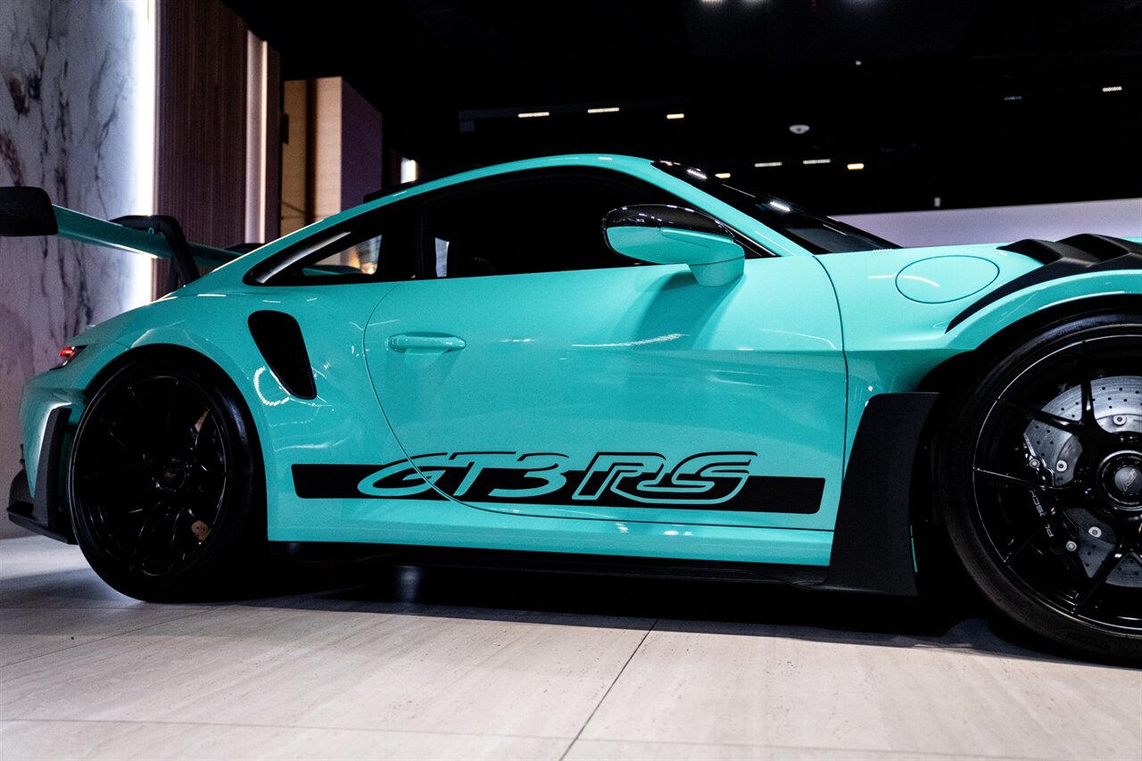 2024 Porsche 911 GT3 RS   - Photo 10 - Beverly Hills, CA 90212