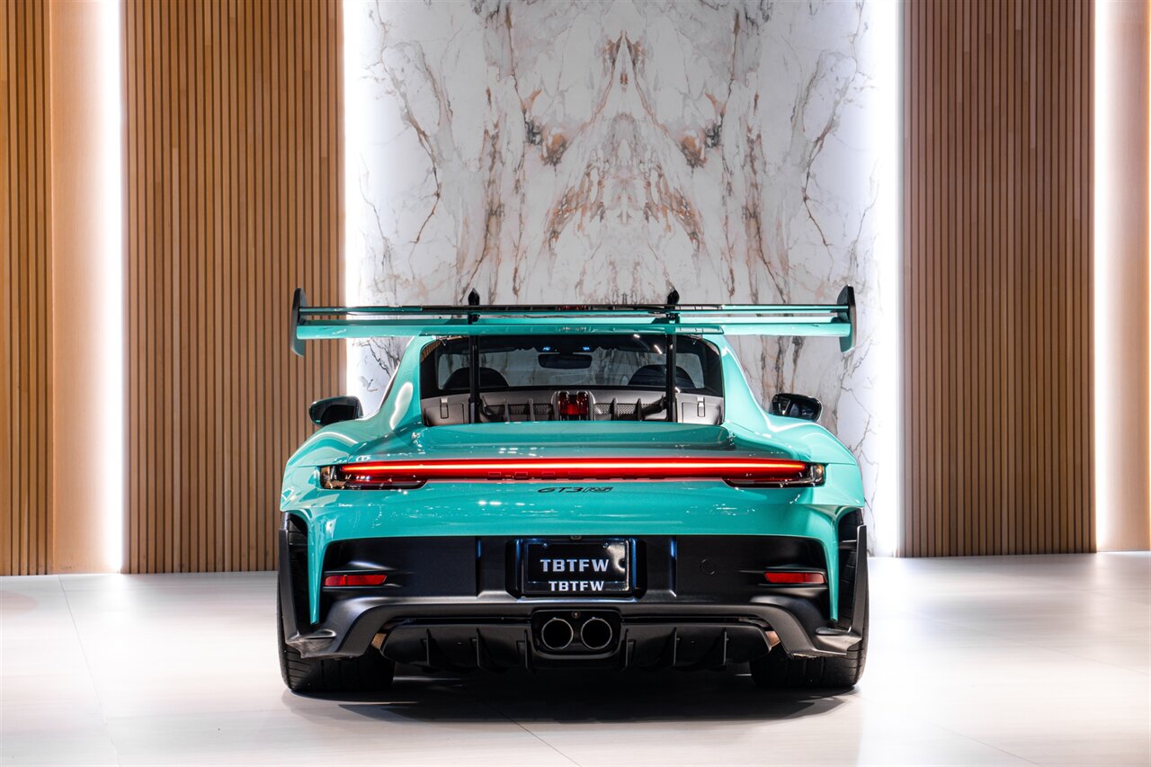 2024 Porsche 911 GT3 RS   - Photo 5 - Beverly Hills, CA 90212