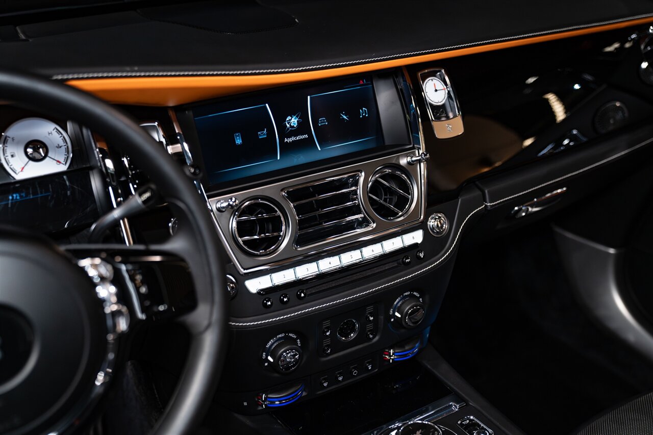 2018 Rolls-Royce Dawn   - Photo 24 - Beverly Hills, CA 90212