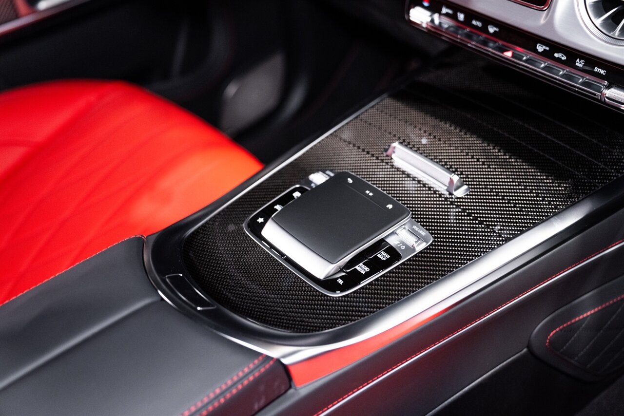 2025 Mercedes-Benz AMG G 63   - Photo 26 - Beverly Hills, CA 90212