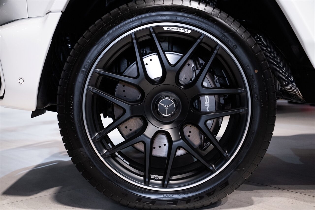 2025 Mercedes-Benz AMG G 63   - Photo 18 - Beverly Hills, CA 90212