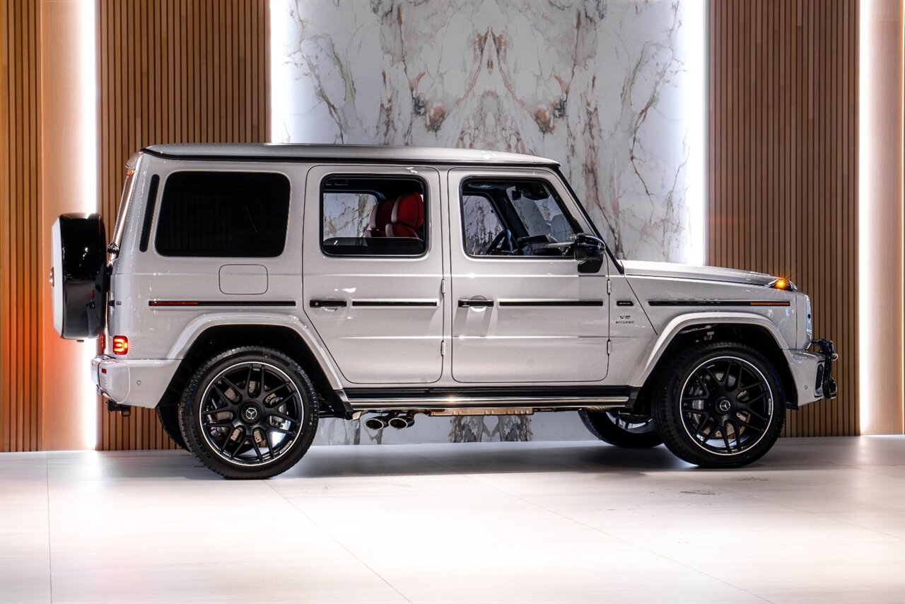 2025 Mercedes-Benz AMG G 63   - Photo 3 - Beverly Hills, CA 90212