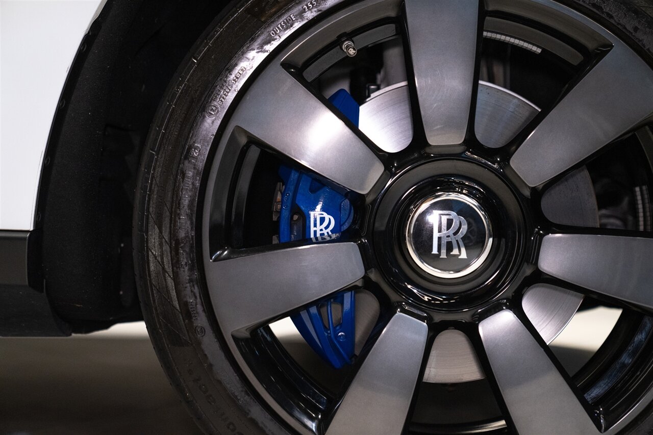 2023 Rolls-Royce Cullinan   - Photo 24 - Beverly Hills, CA 90212
