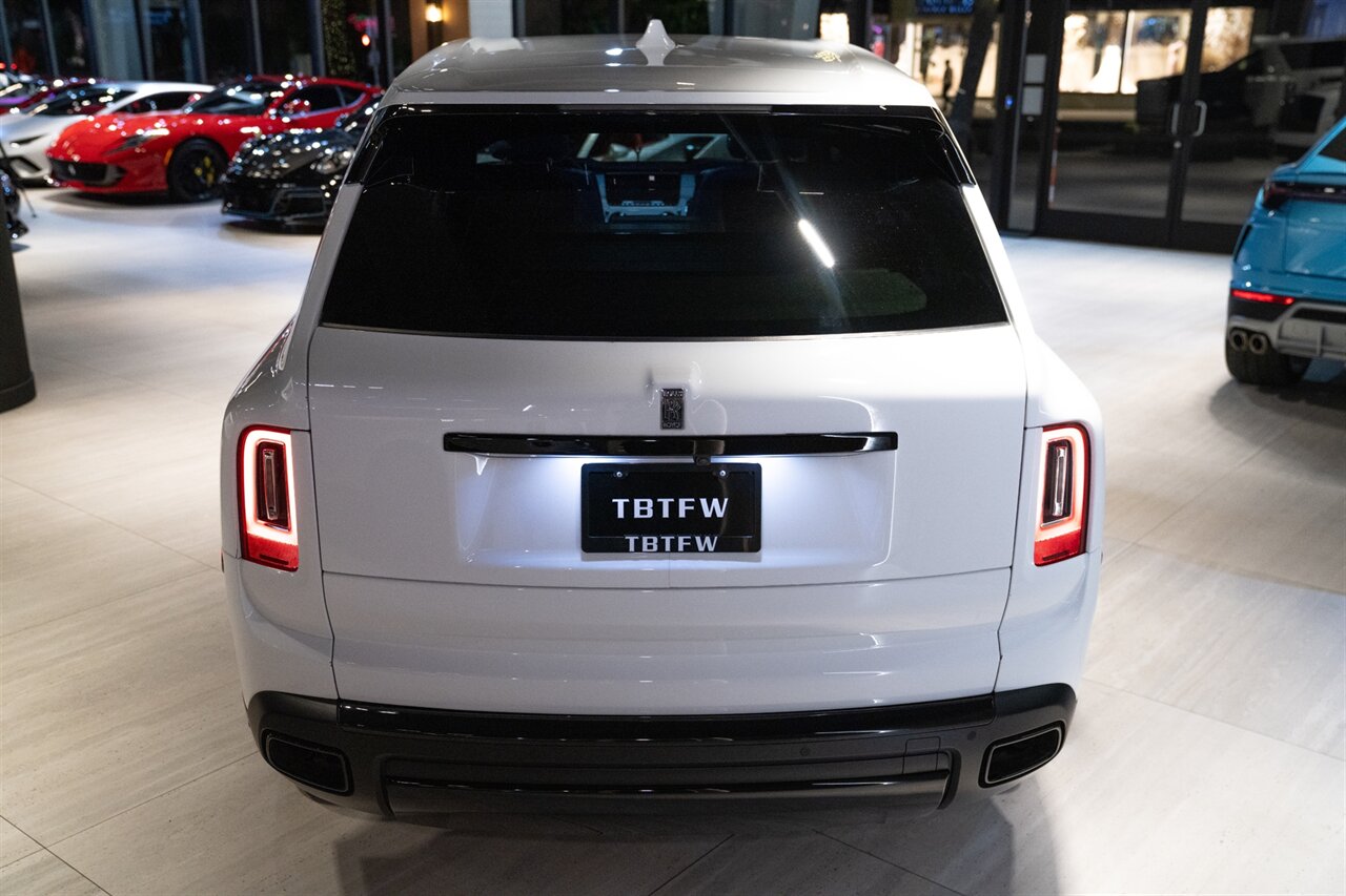 2023 Rolls-Royce Cullinan   - Photo 21 - Beverly Hills, CA 90212