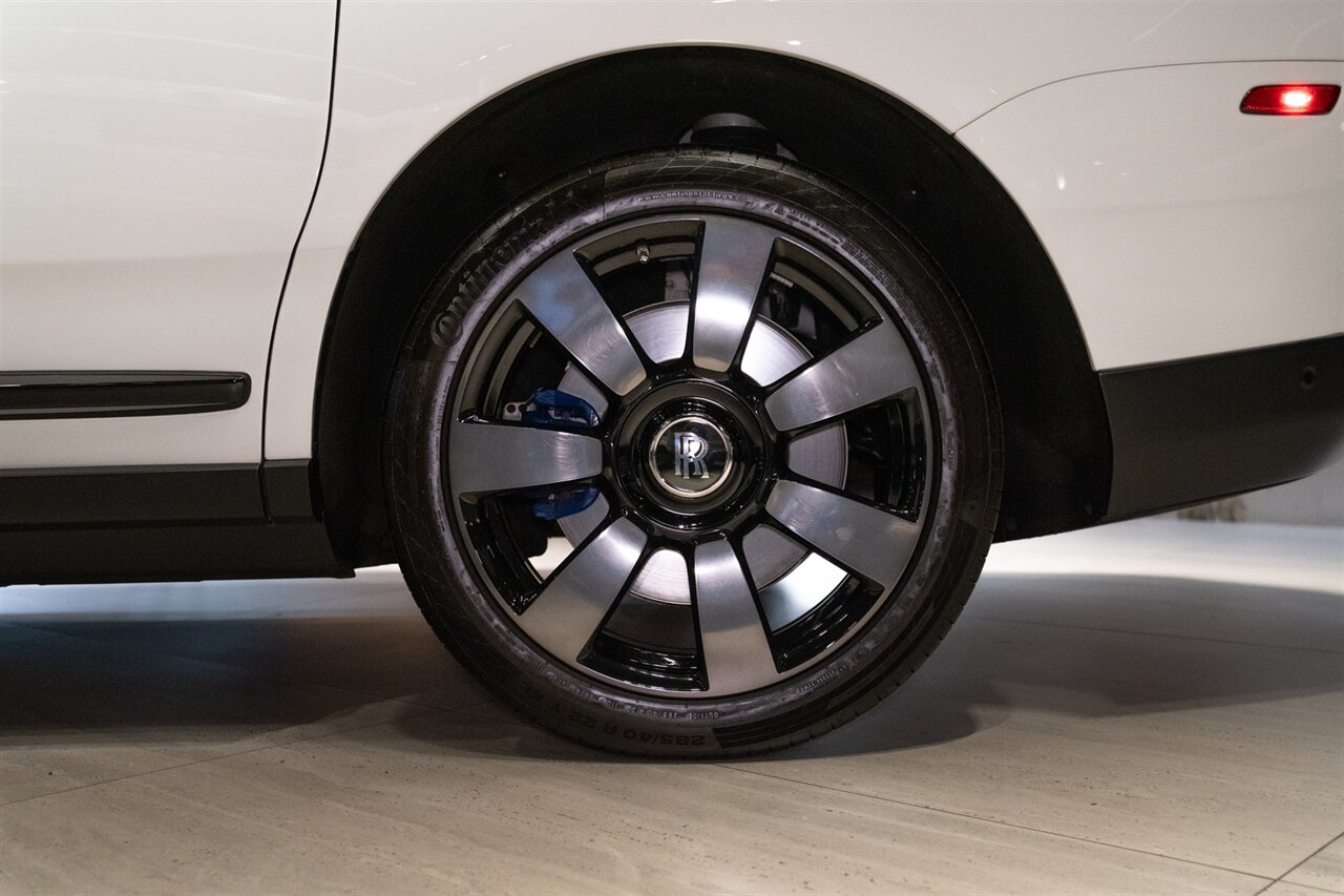 2023 Rolls-Royce Cullinan   - Photo 18 - Beverly Hills, CA 90212
