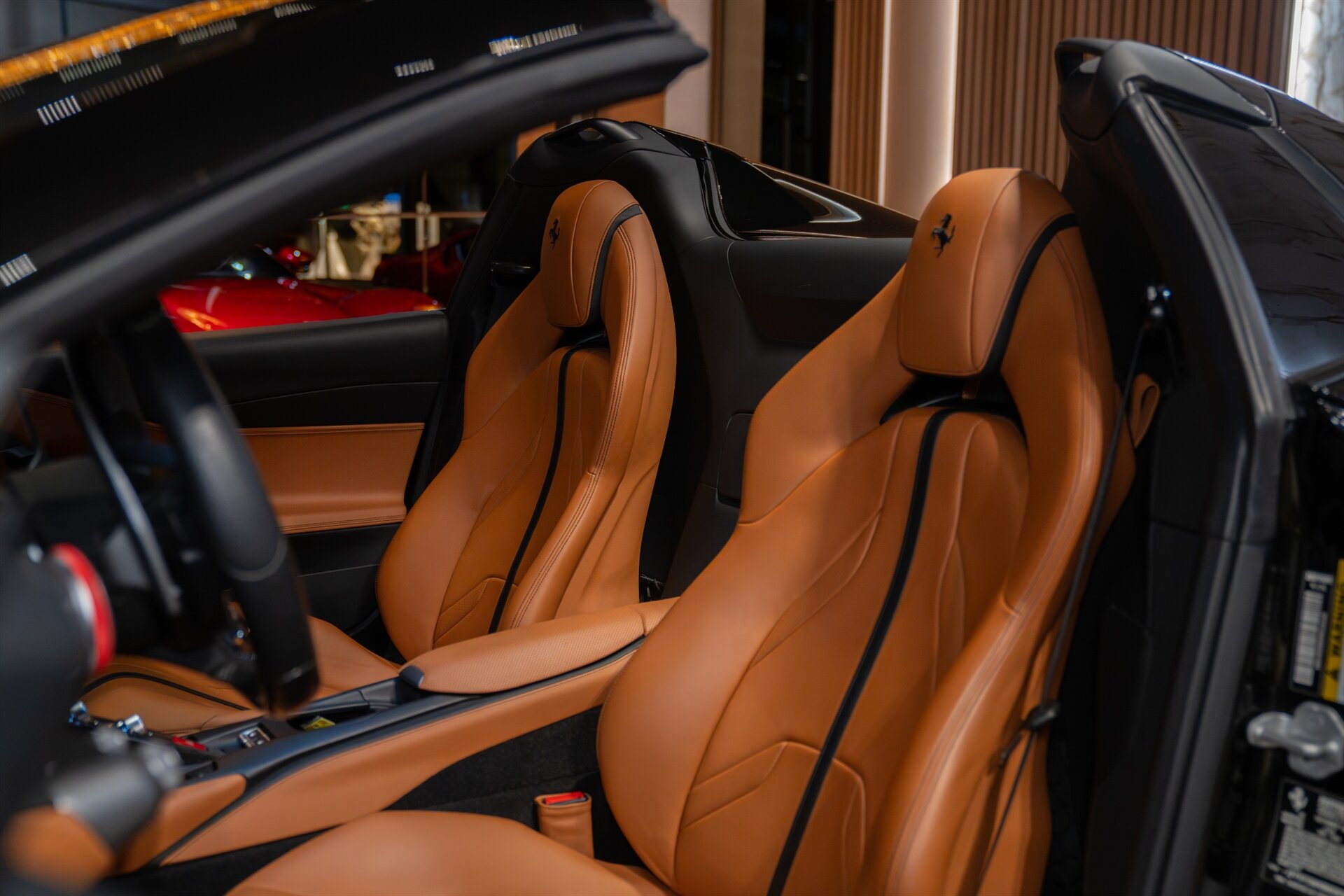 2021 Ferrari 812 GTS - Photo 7