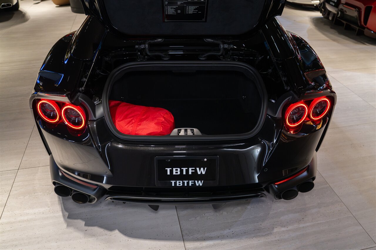 2021 Ferrari 812 GTS   - Photo 31 - Beverly Hills, CA 90212