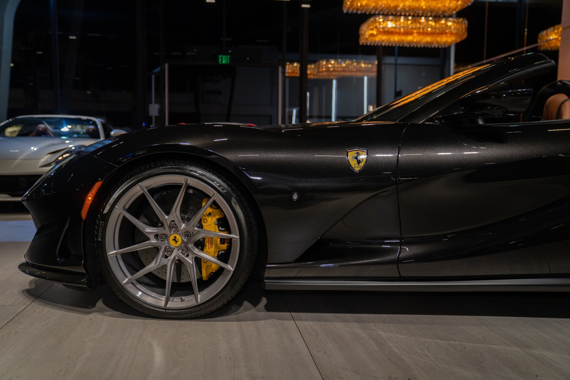2021 Ferrari 812 GTS - Photo 16