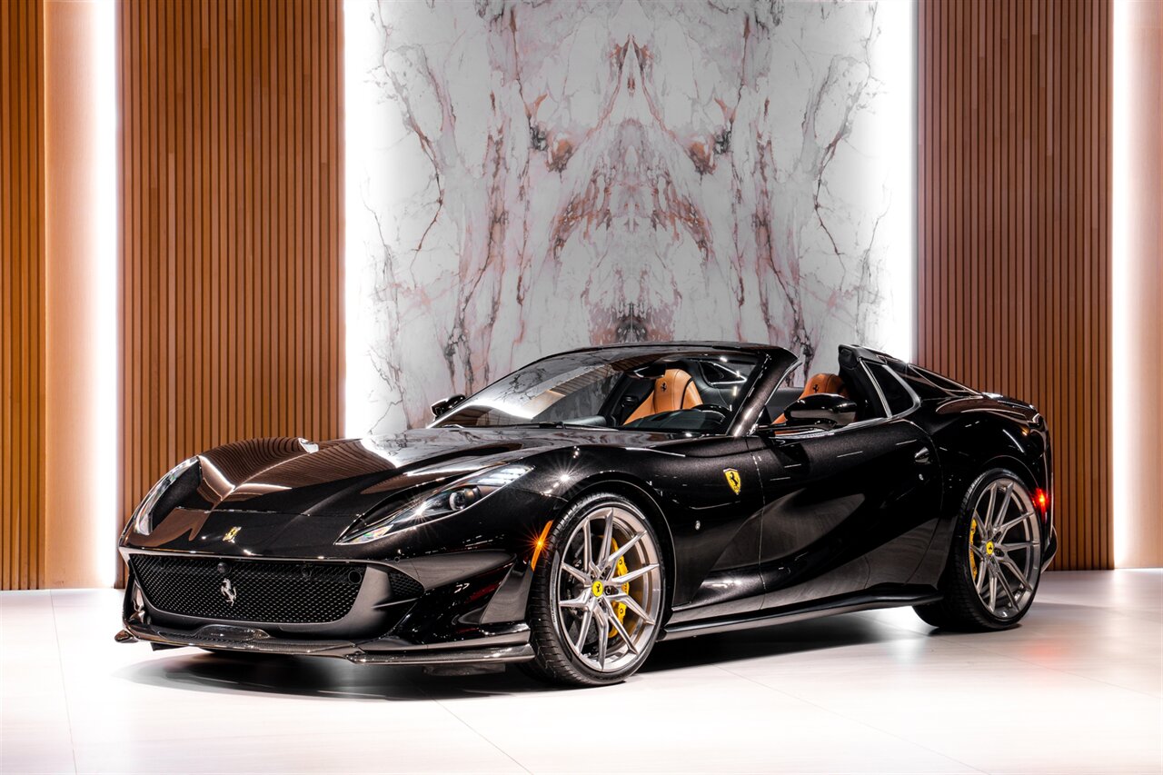 2021 Ferrari 812 GTS   - Photo 1 - Beverly Hills, CA 90212