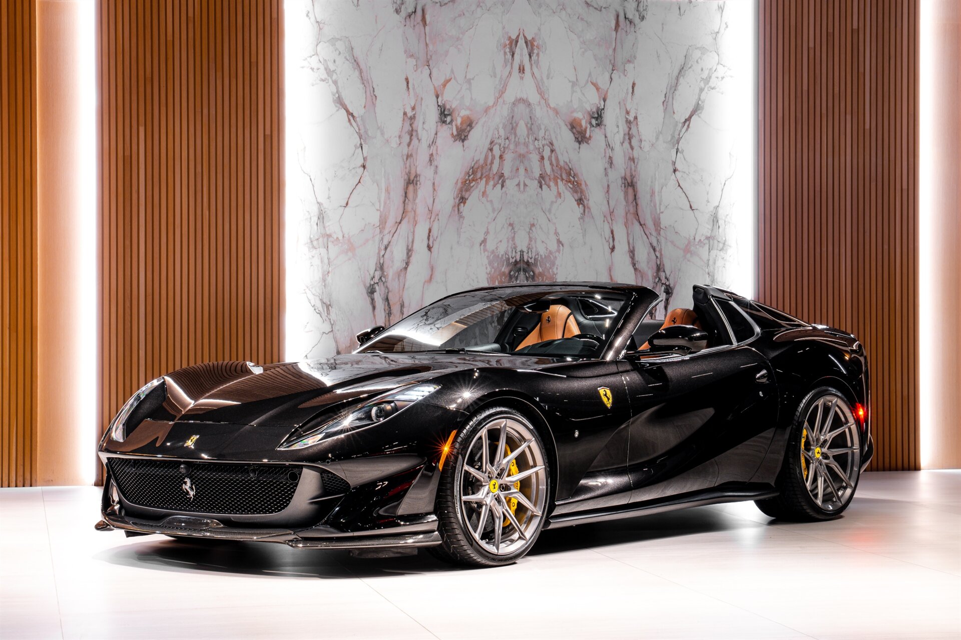 2021 Ferrari 812 GTS - Photo 1