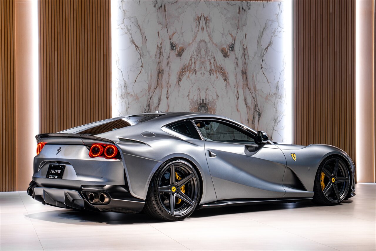 2019 Ferrari 812 Superfast - Photo 4 - Beverly Hills, CA 90212