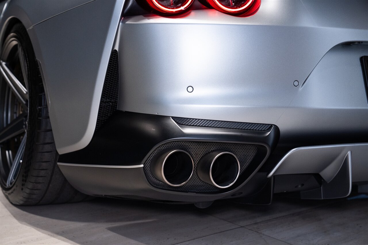 2019 Ferrari 812 Superfast - Photo 26 - Beverly Hills, CA 90212