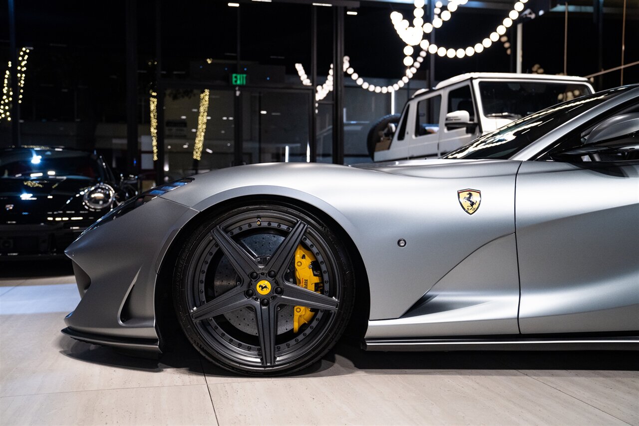 2019 Ferrari 812 Superfast - Photo 13 - Beverly Hills, CA 90212